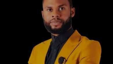 IDIEBUBE By Elisha Mark